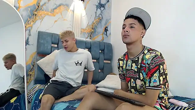 GRETTY BOYS online show from December 20, 2025, 7:44 am