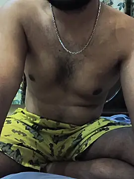 Snapshot of hunk7714 chatting on November 18, 2025, 7:39 pm hunk7714 online show from November 18, 2025, 7:39 pm