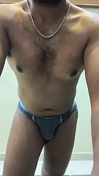 Snapshot of hunk7714 chatting on February 1, 2026, 6:06 pm hunk7714 online show from February 1, 2026, 6:06 pm