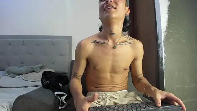 Snapshot of twinkDuohot chatting on April 9, 2026, 8:04 pm twinkDuohot online show from April 9, 2026, 8:04 pm