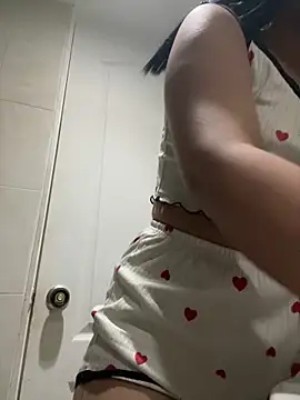 Snapshot of tony_and_katy chatting on April 8, 2026, 12:28 pm tony and katy online show from April 8, 2026, 12:28 pm