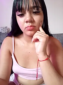 Snapshot of tony_and_katy chatting on March 4, 2026, 12:46 pm tony and katy online show from March 4, 2026, 12:46 pm