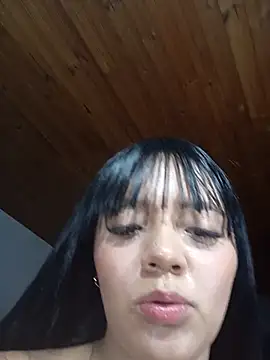 Snapshot of tony_and_katy chatting on April 3, 2026, 11:44 pm tony and katy online show from April 3, 2026, 11:44 pm