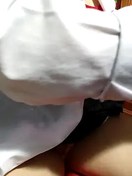 Tasu774 online show from December 16, 2025, 10:41 am