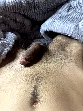 Snapshot of crazyblaze002 chatting on January 7, 2026, 2:05 am crazyblaze002 online show from January 7, 2026, 2:05 am