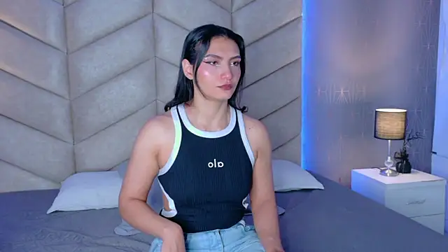 samiradoll online show from September 21, 2025, 3:55 am