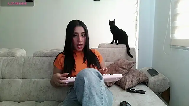 eros walker online show from July 21, 2026, 8:43 pm