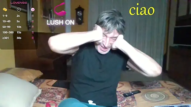 Snapshot of lattediyak chatting on December 19, 2025, 12:25 am lattediyak online show from December 19, 2025, 12:25 am