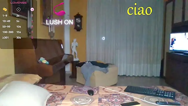 Snapshot of lattediyak chatting on December 21, 2025, 11:38 pm lattediyak online show from December 21, 2025, 11:38 pm