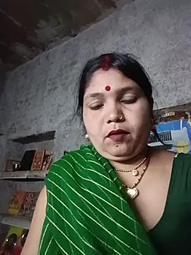 Snapshot of Rashili_jaan chatting on June 18, 2026, 4:01 pm Rashili jaan online show from June 18, 2026, 4:01 pm