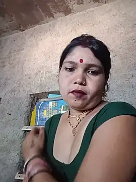 Snapshot of Rashili_jaan chatting on June 12, 2026, 10:46 am Rashili jaan online show from June 12, 2026, 10:46 am