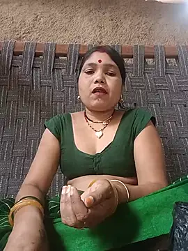 Snapshot of Rashili_jaan chatting on July 2, 2026, 11:05 am Rashili jaan online show from July 2, 2026, 11:05 am
