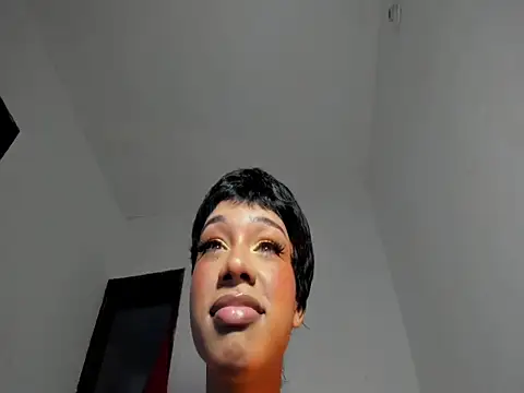 Snapshot of calliedemon_ chatting on May 12, 2026, 4:31 am calliedemon online show from May 12, 2026, 4:31 am