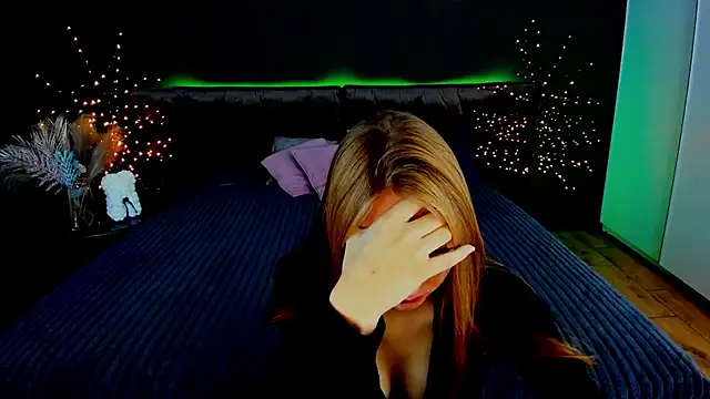 MilaAddams online show from October 16, 2025, 5:49 am