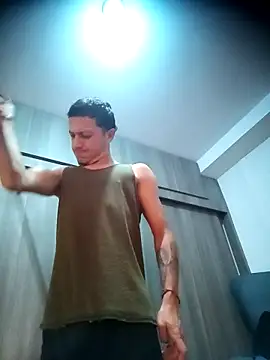 Snapshot of DebutingPathway chatting on October 18, 2025, 4:42 pm DebutingPathway online show from October 18, 2025, 4:42 pm