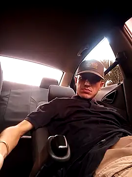 Snapshot of DebutingPathway chatting on October 30, 2025, 12:36 pm DebutingPathway online show from October 30, 2025, 12:36 pm