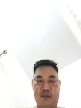 NguyenTrungHieu81 online show from June 13, 2026, 9:18 am