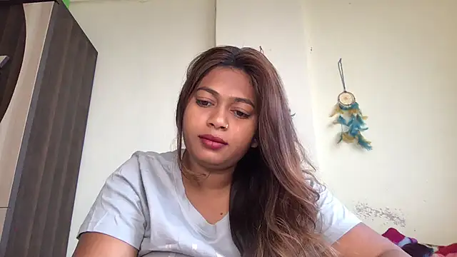 HoleyCoupon online show from February 25, 2026, 5:18 am