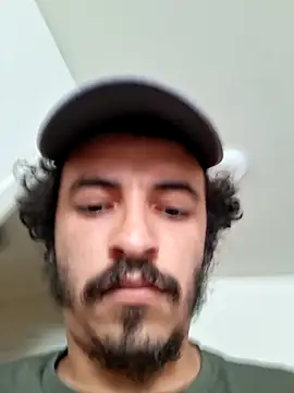 Snapshot of Pedro98801 chatting on May 6, 2026, 4:00 pm Pedro98801 online show from May 6, 2026, 4:00 pm