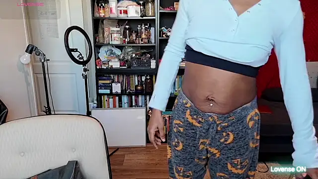 MarleyAquafina online show from February 13, 2026, 4:51 pm