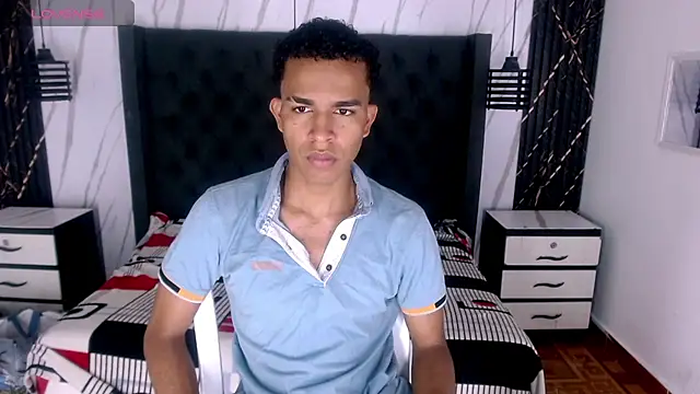 Snapshot of aston_xvera chatting on September 11, 2025, 3:28 am aston xvera online show from September 11, 2025, 3:28 am