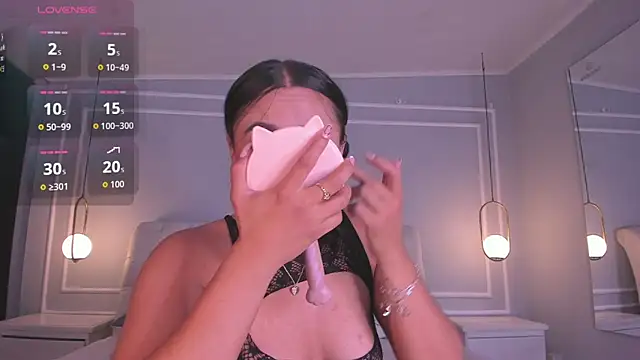 shanty cole online show from November 18, 2025, 10:51 am