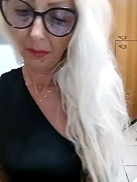  sexyBLONDE46  online show from July 20, 2026, 1:24 am
