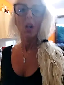  sexyBLONDE46  online show from July 13, 2026, 7:02 pm