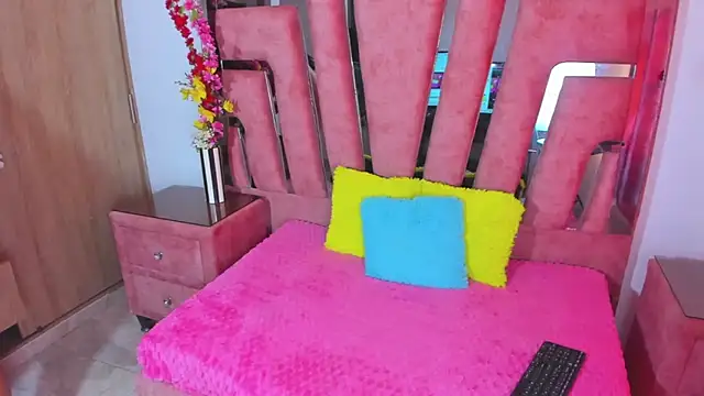 MaraKarly online show from June 20, 2026, 12:54 pm