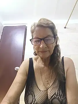 MaryLunne online show from June 6, 2026, 12:10 pm