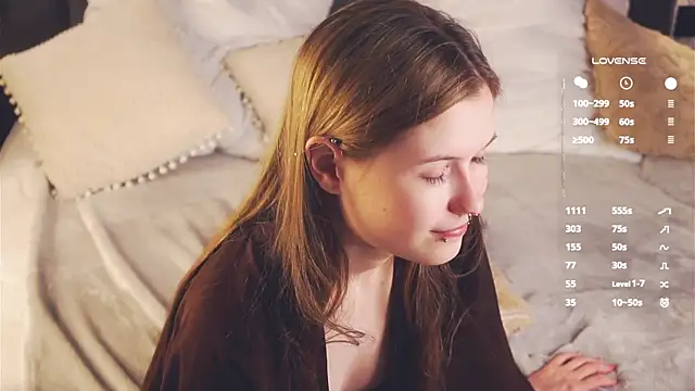 LynHillaire online show from April 19, 2026, 6:10 pm