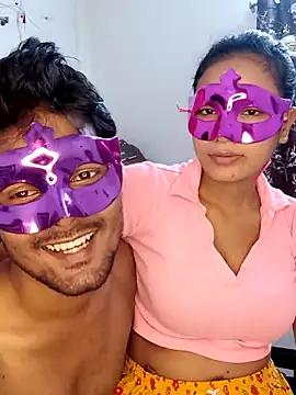 new coupleee online show from September 13, 2025, 5:29 am