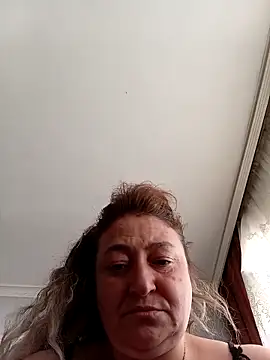 Snapshot of _ateslisinirsiz_ chatting on September 15, 2025, 1:00 pm ateslisinirsiz online show from September 15, 2025, 1:00 pm
