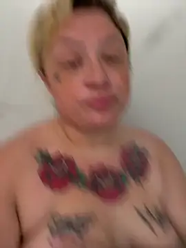 Snapshot of bbwbubbles77 chatting on December 22, 2025, 4:23 am bbwbubbles77 online show from December 22, 2025, 4:23 am