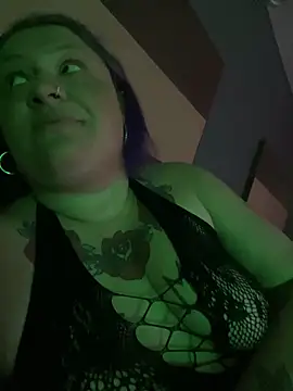 Snapshot of bbwbubbles77 chatting on March 26, 2026, 8:12 am bbwbubbles77 online show from March 26, 2026, 8:12 am