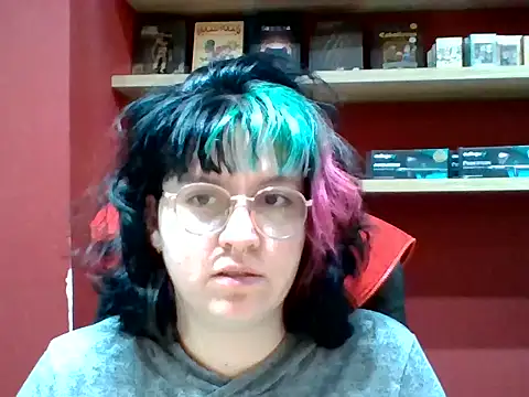 Snapshot of Froggyinthebox chatting on July 22, 2026, 11:18 pm Froggyinthebox online show from July 22, 2026, 11:18 pm