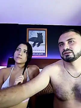 Snapshot of lovershornies chatting on February 19, 2026, 9:01 pm lovershornies online show from February 19, 2026, 9:01 pm