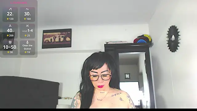 Snapshot of Vicky_hotmilf chatting on October 29, 2025, 11:09 am Vicky hotmilf online show from October 29, 2025, 11:09 am