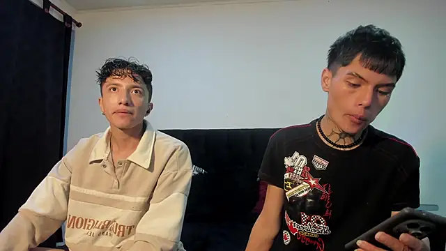 Snapshot of mhatias_ chatting on November 13, 2025, 2:59 am mhatias online show from November 13, 2025, 2:59 am