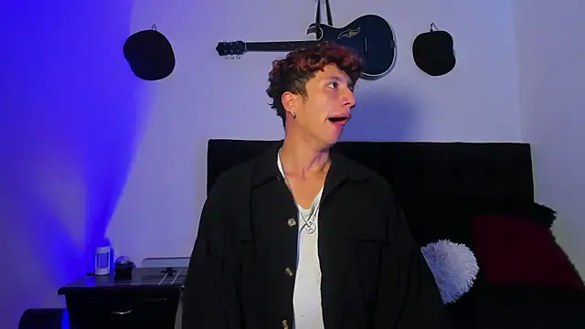 mhatias  online show from April 12, 2026, 5:00 am