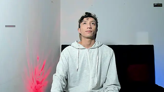 Snapshot of mhatias_ chatting on January 13, 2026, 1:42 am mhatias online show from January 13, 2026, 1:42 am