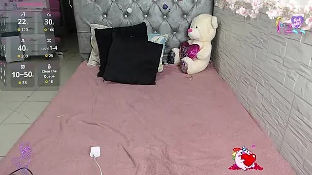 EmilyCoy  online show from July 8, 2026, 11:33 am