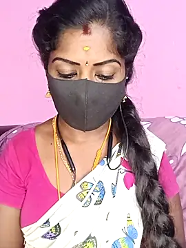 Snapshot of tamilammukuttyy chatting on April 28, 2026, 5:01 am tamilammukuttyy online show from April 28, 2026, 5:01 am