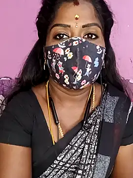 Snapshot of tamilammukuttyy chatting on May 24, 2026, 4:29 pm tamilammukuttyy online show from May 24, 2026, 4:29 pm