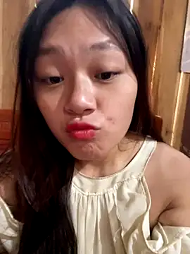 mai-xinh online show from December 17, 2025, 4:28 am