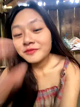 mai-xinh online show from December 2, 2025, 3:19 am