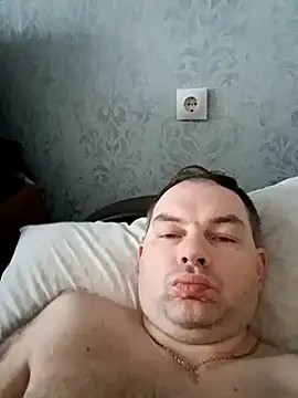 Snapshot of SummerArthur chatting on November 7, 2025, 7:13 am SummerArthur online show from November 7, 2025, 7:13 am