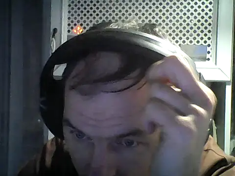 Snapshot of SummerArthur chatting on October 30, 2025, 6:38 pm SummerArthur online show from October 30, 2025, 6:38 pm