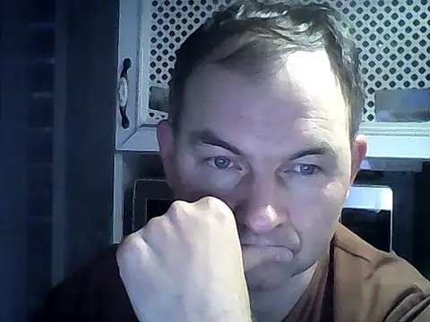 Snapshot of SummerArthur chatting on September 24, 2025, 3:40 pm SummerArthur online show from September 24, 2025, 3:40 pm