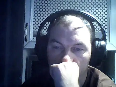 Snapshot of SummerArthur chatting on September 25, 2025, 6:14 pm SummerArthur online show from September 25, 2025, 6:14 pm